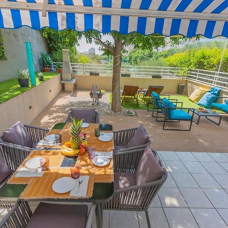 New Delux Green Garden Apartment With Hotube **** Split Exterior photo
